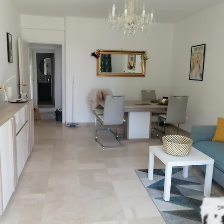 Cote D'azur Apartment